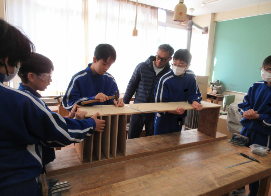 Screenshot 2025-12-05 12.49.02